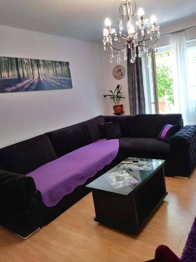 Apartments Mira Биоград-на-Мору Экстерьер фото